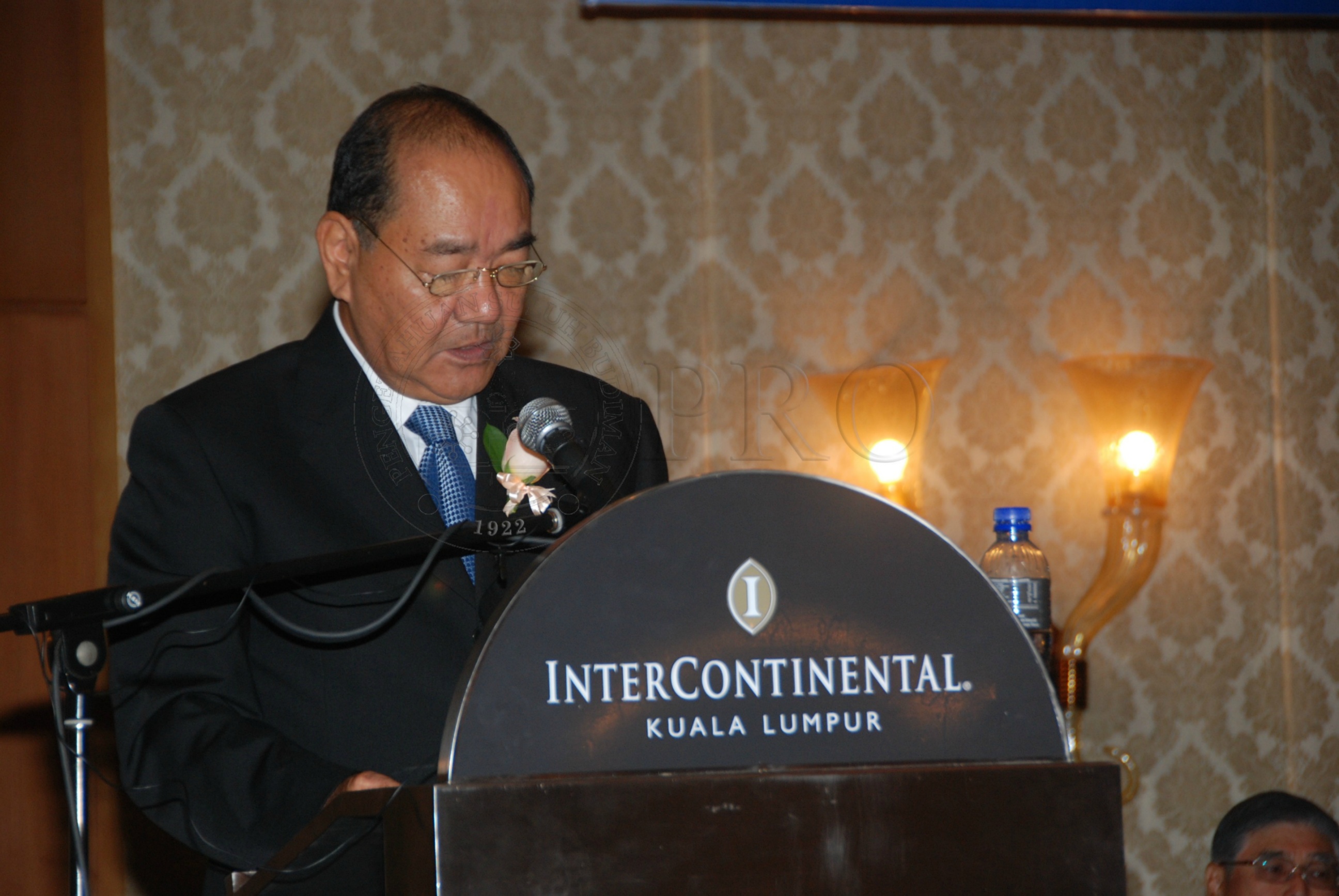 PRO 12 135 toray DSC 9035